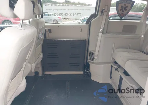 2017 Dodge Grand Caravan Se z USA, uszkodzony, nr VIN 2C7WDGBG3HR711603